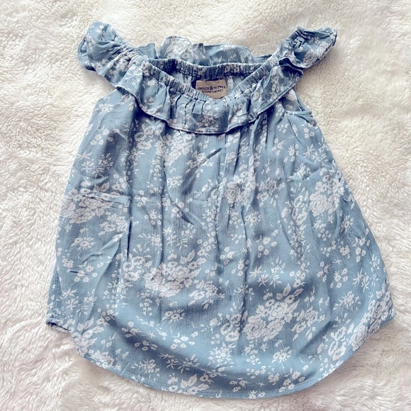 Ralph Lauren Tops - Ralph Lauren tee size S